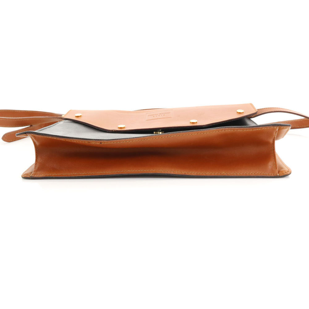 NINA RICCI ニナリッチ イタリア製 ショルダーバッグ ブラック レディース