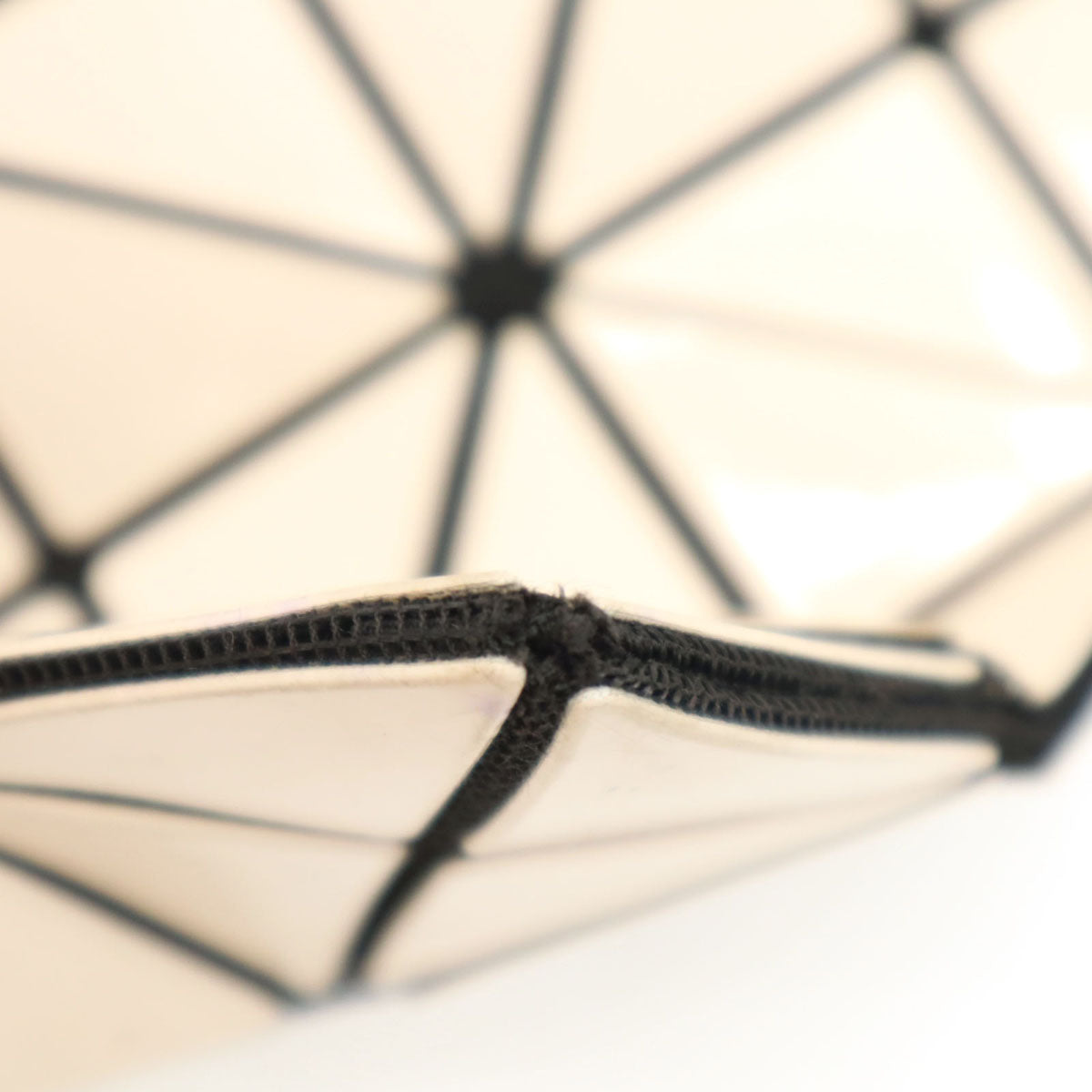 BAO BAO ISSEY MIYAKE バオバオ イッセイミヤケ 日本製 トートバッグ アイボリー レディース