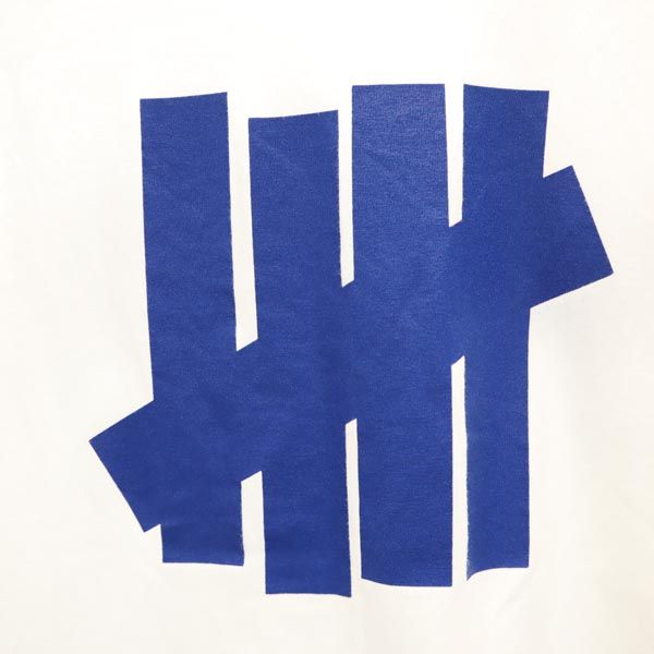 UNDEFEATED アンディフィーテッド ロゴプリント 半袖 Tシャツ S ホワイト系 メンズ