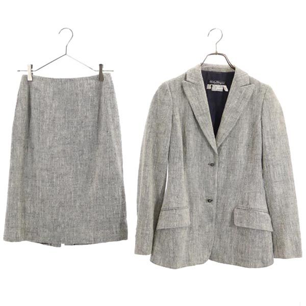 Salvatore Ferragamo サルヴァトーレフェラガモ イタリア製 スカートスーツ 上下 セットアップ 38 黒系 ジャケット レディース