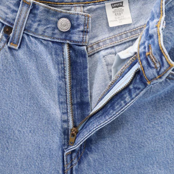 Levi's リーバイス テーパードデニムパンツ ジーパン レディース