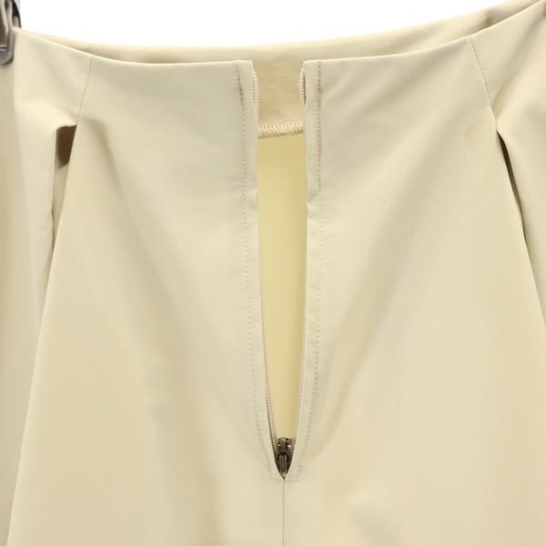 FOXEY NEW YORK フォクシーニューヨーク 日本製 ミニ丈 フリルスカート 38 ベージュ レディース