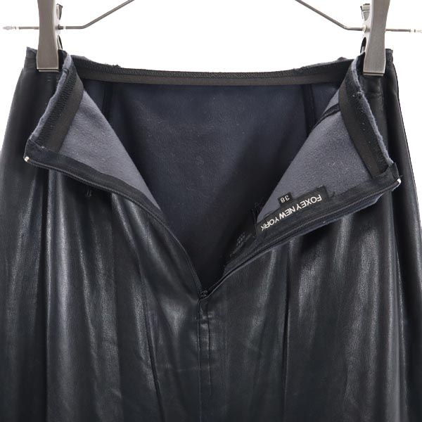FOXEY NEW YORK フォクシーニューヨーク ミニ丈 フェイクレザー スカート 38 ブラック系 バックジップ レディース
