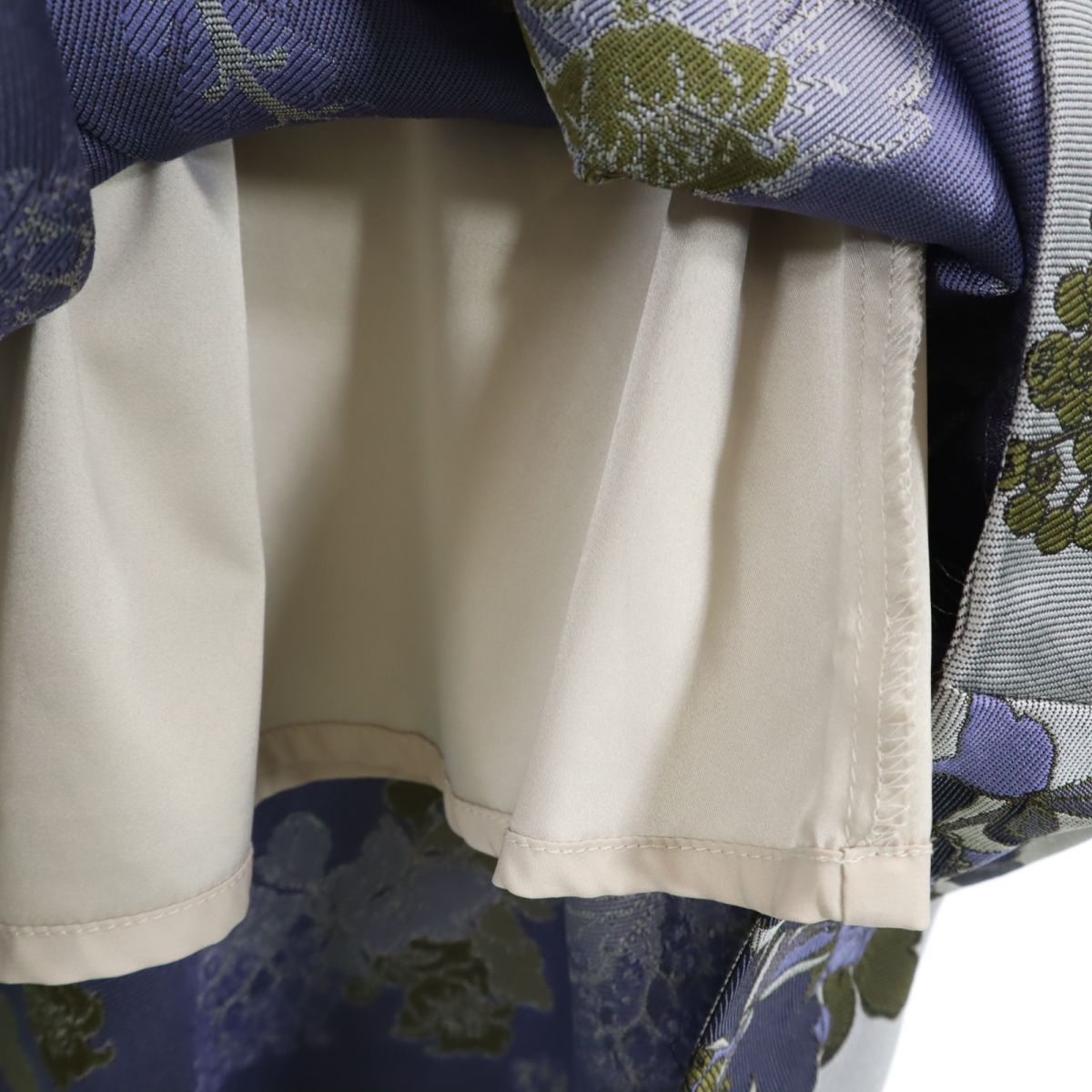 AMERI UNDRESSED アメリ 総柄 ロング丈 フレアスカート S グレー系 サイドジップ レディース