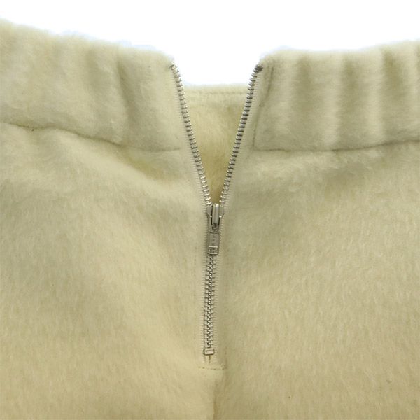 niko and... ニコアンド フェイクレザー ミニスカート ホワイト サステナブル レディース