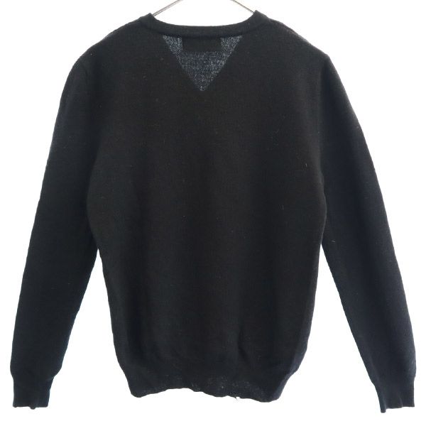 FRED PERRY フレッドペリー ワンポイント刺繍柄 長袖 Vネック セーター S ブラック ニット レディース