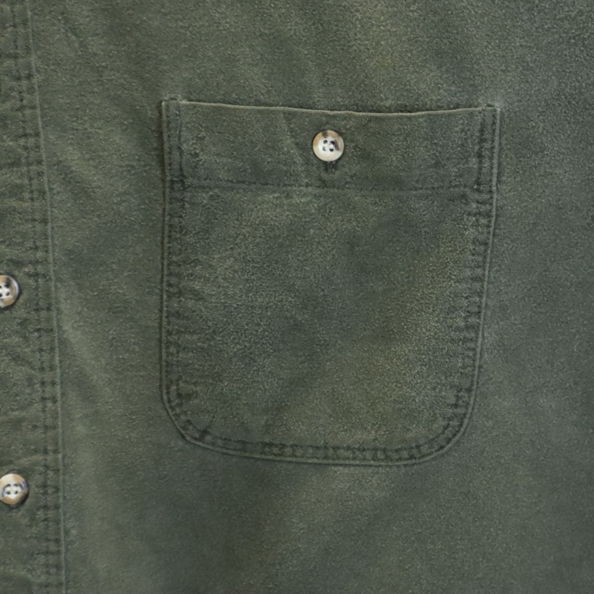 OSHKOSH オシュコシュ 長袖 ボタンダウンシャツ カーキ メンズ