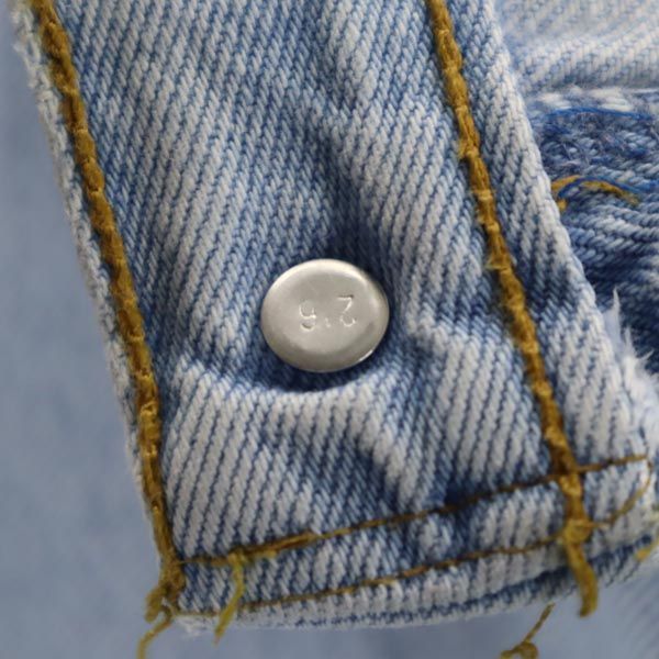 リーバイス ストレートデニムパンツ Levi's ボタンフライ ジーンズ レディース