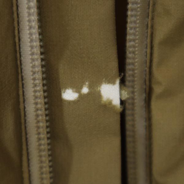 ユニクロ シームレス ダウンパーカー L オリーブ UNIQLO ジャケット メンズ