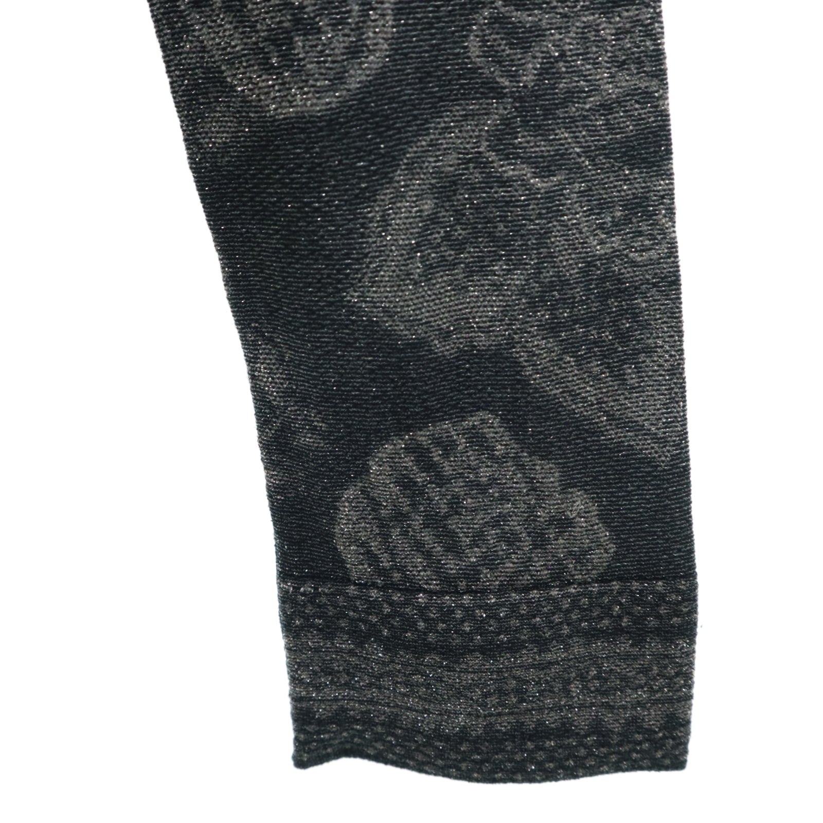 ISSEY MIYAKE イッセイミヤケ 日本製 花柄 長袖 Tシャツ 2 ブラック ロンT レディース