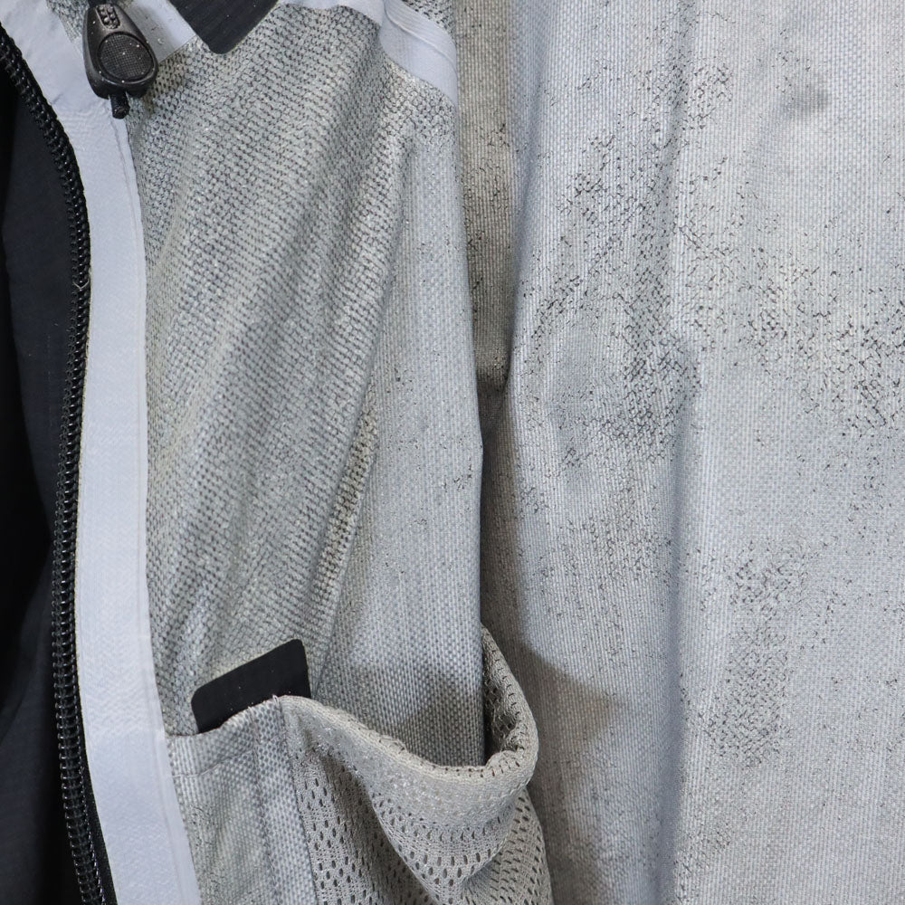 patagonia パタゴニア アウトドア 83781S8 マウンテンパーカー M ブラック ジャケット メンズ