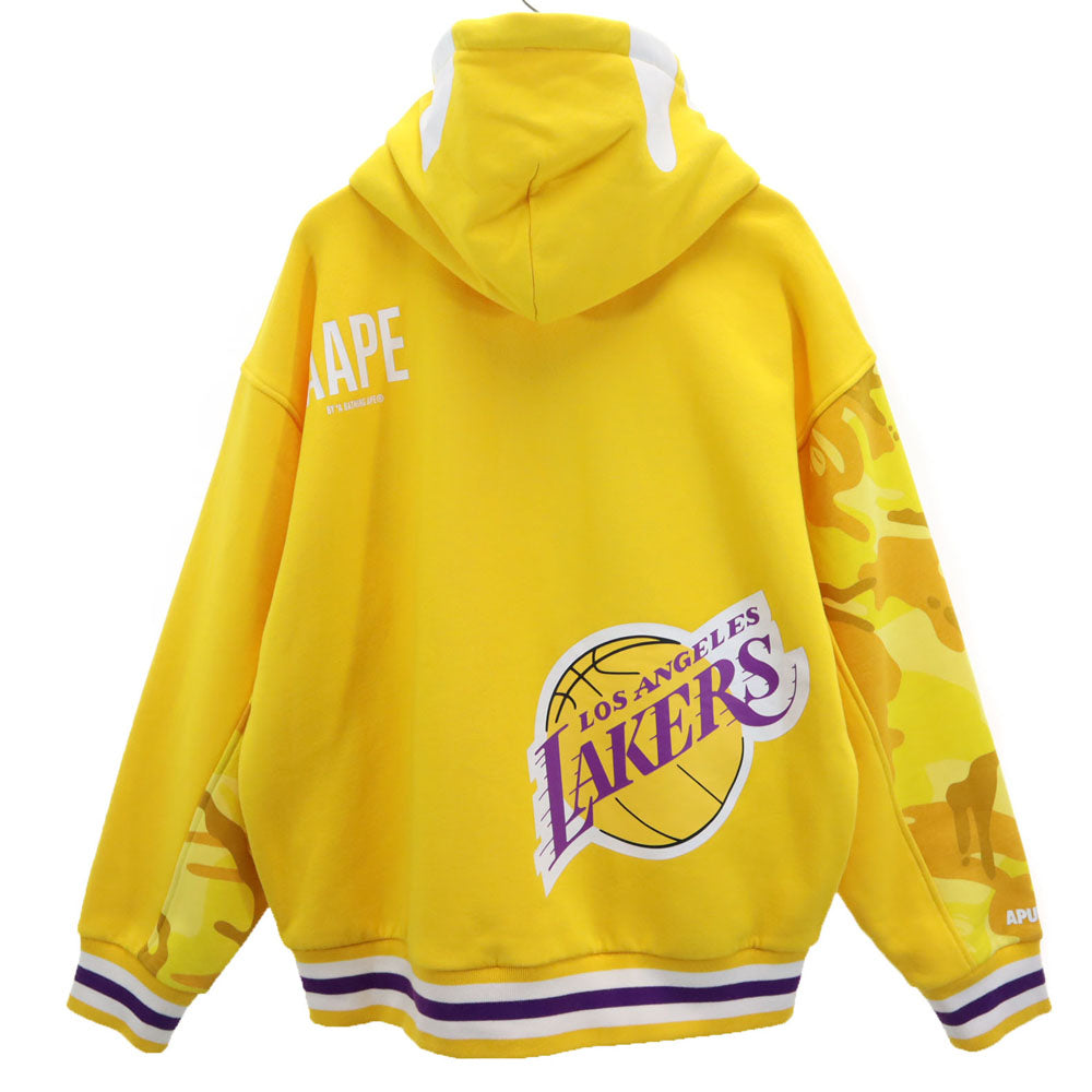 エーエイプ NBA レイカーズ コラボ 長袖 スウェットパーカー L イエロー AAPE x LAKERS 裏起毛 スタジャン メンズ