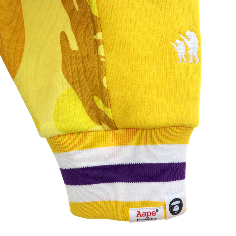 エーエイプ NBA レイカーズ コラボ 長袖 スウェットパーカー L イエロー AAPE x LAKERS 裏起毛 スタジャン メンズ