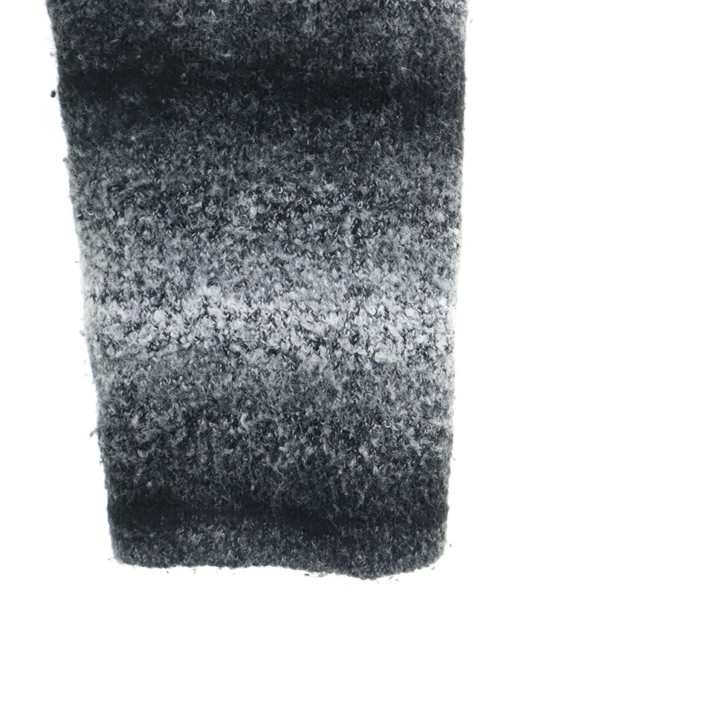 HUGO BOSS ヒューゴボス ボーダー柄 長袖 Vネック セーター S グレー ニット メンズ