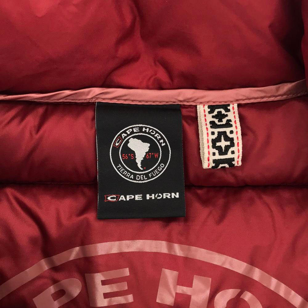 CAPEHORN ケープホーン ロゴワッペン ダウンジャケット レッド レディース