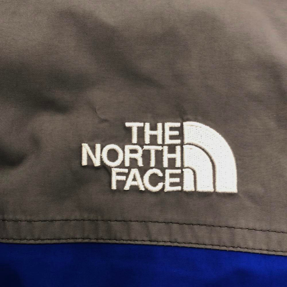 THE NORTH FACE ノースフェイス NP61207 ロゴ刺繍 カシウストリクライメイト ナイロンジャケット S ブルー×グレー 中綿ジャケットライナー付き アウトドア メンズ