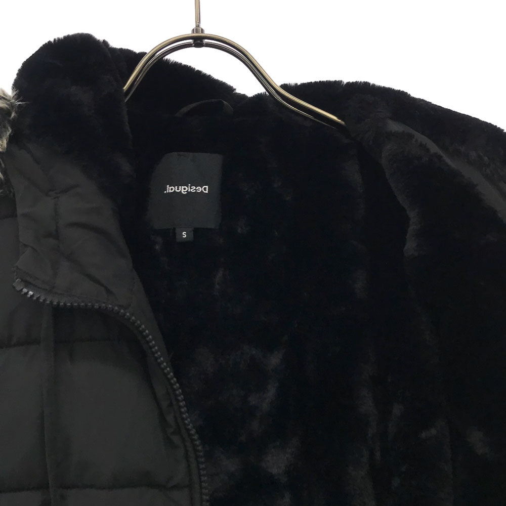 Desigual デシグアル ファーフード付き 中綿ジャケット S ブラック 裏ボア レディース