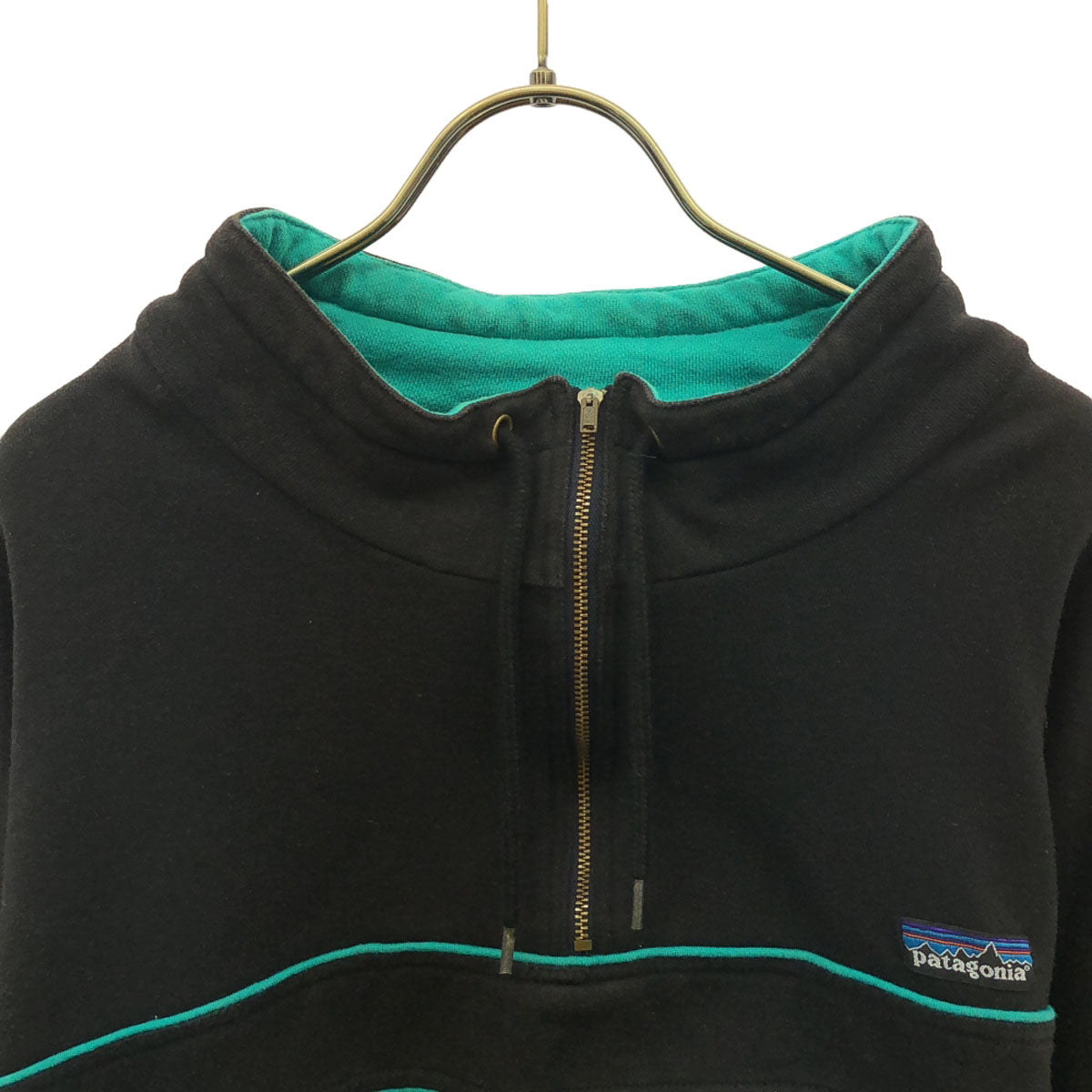 patagonia パタゴニア ブランドロゴ 長袖 ハーフジップ スウェット L ブラック×グリーン アウトドア 281035F7 メンズ