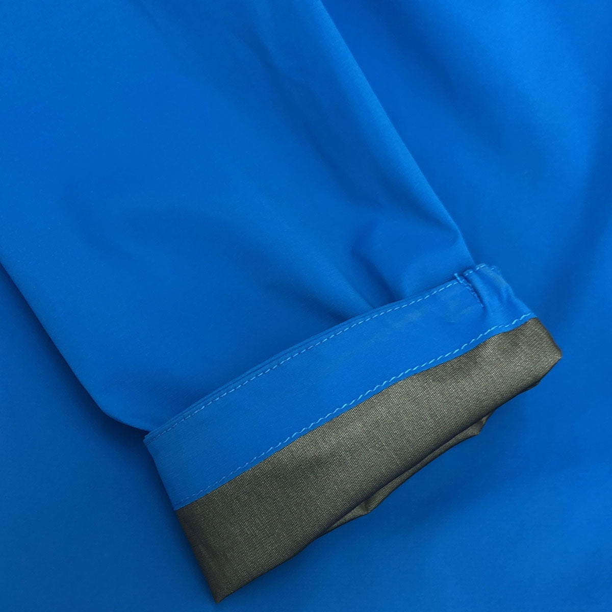 THE NORTH FACE ザノースフェイス ロゴプリント フライトトレイル ジャケット M ブルー アウトドア NPW71970 防水フーディジャケット レディース