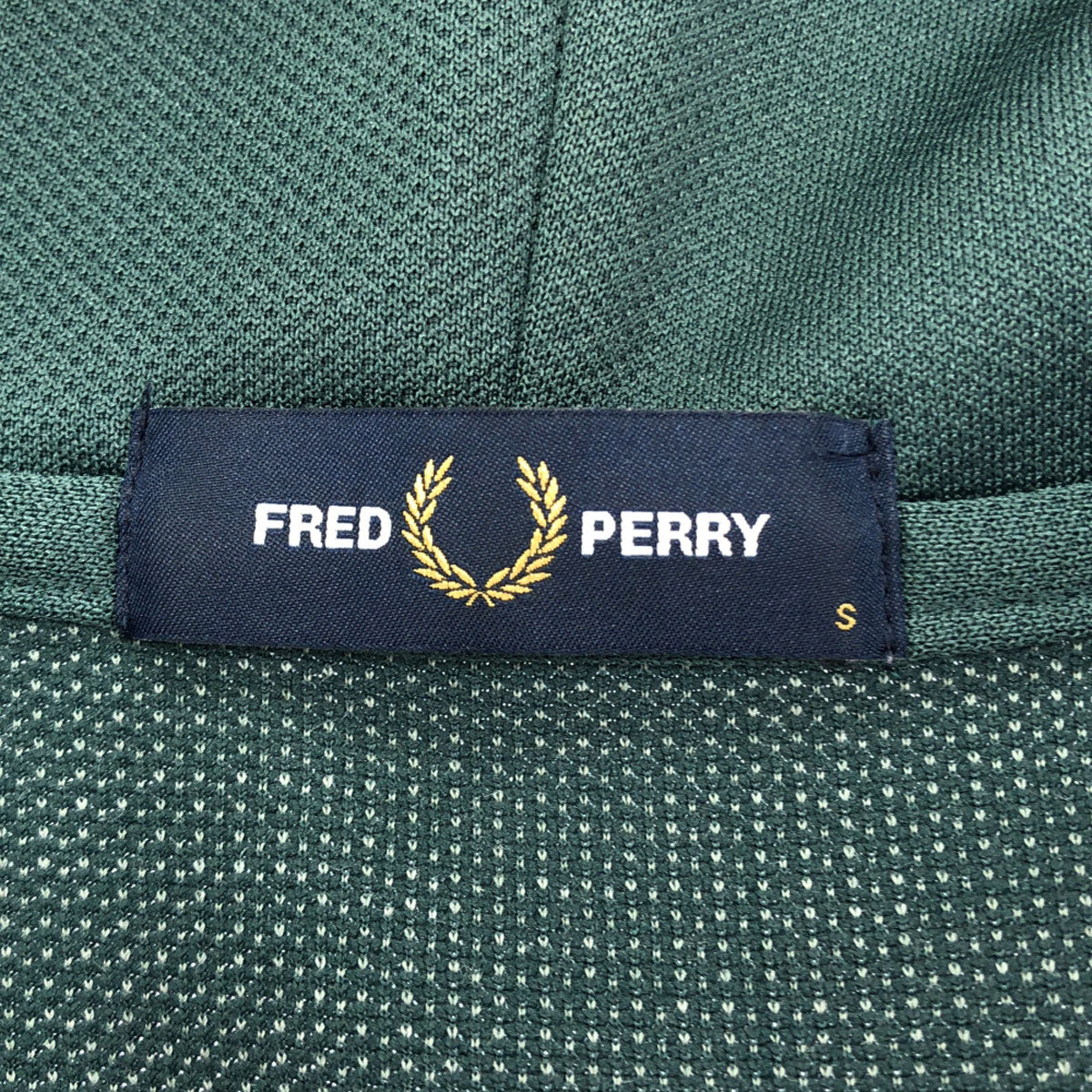 FRED PERRY フレッドペリー 日本製 ロゴ刺繍 フード付き ジップジャケット S グリーン系 メンズ