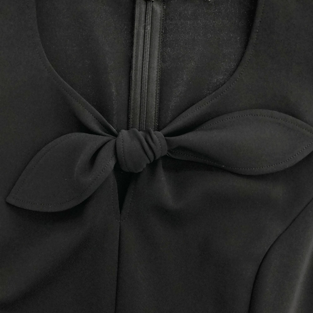 TO BE CHIC トゥービーシック 総柄 半袖 ワンピース 40 ブラック バックジップ レディース