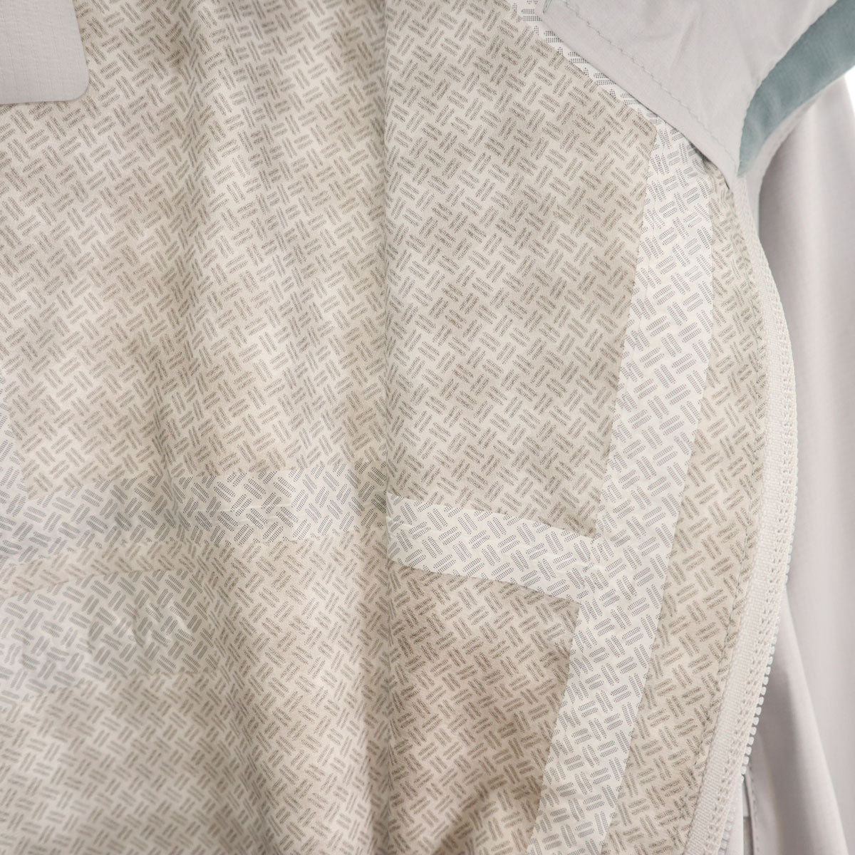 Mammut マムート マイクロレイヤー ジャケット S グレー 収納袋付き アウトドア レディース