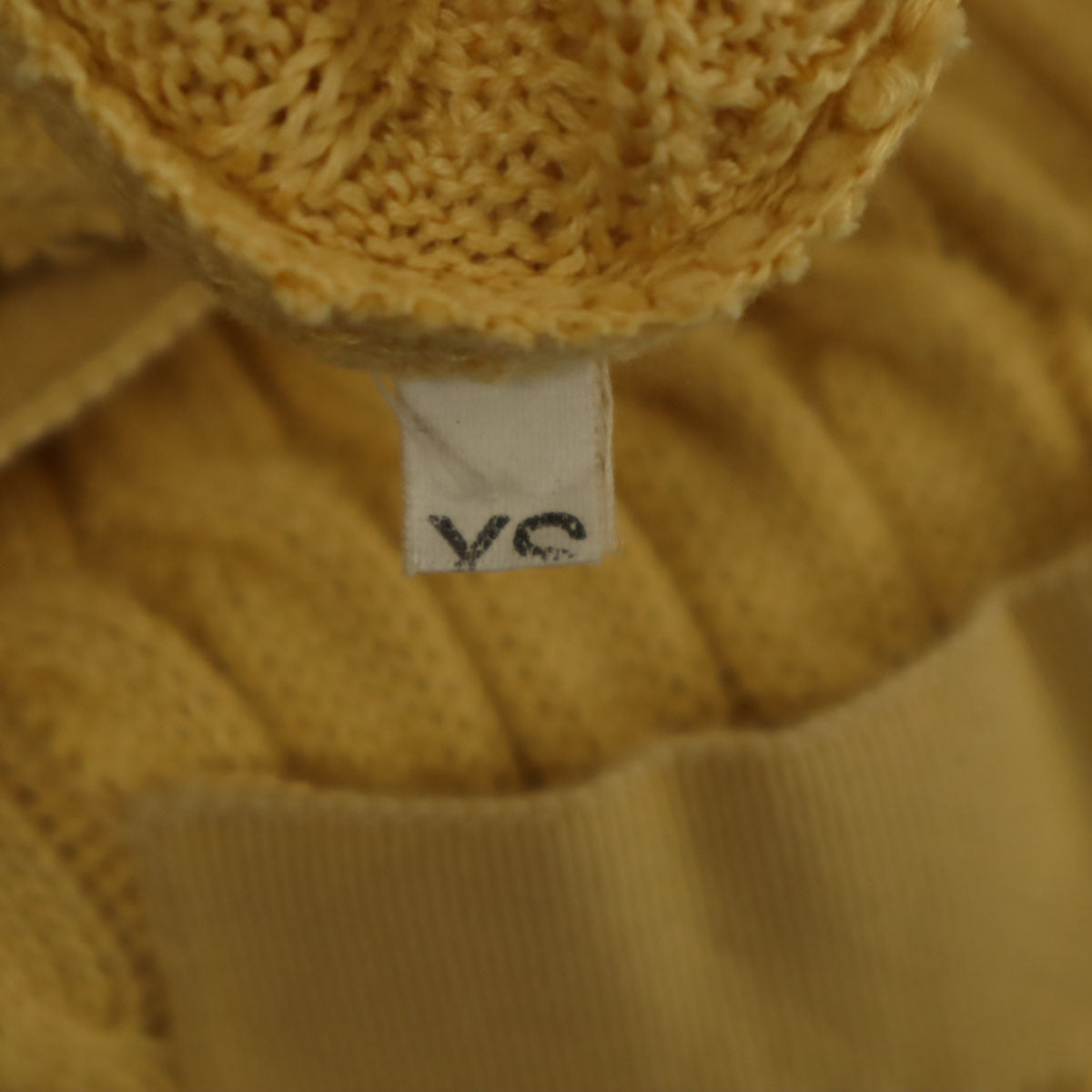 Salvatore Ferragamo サルヴァトーレフェラガモ 長袖 Vネック ニットカーディガン XS イエロー系 ケーブル レディース