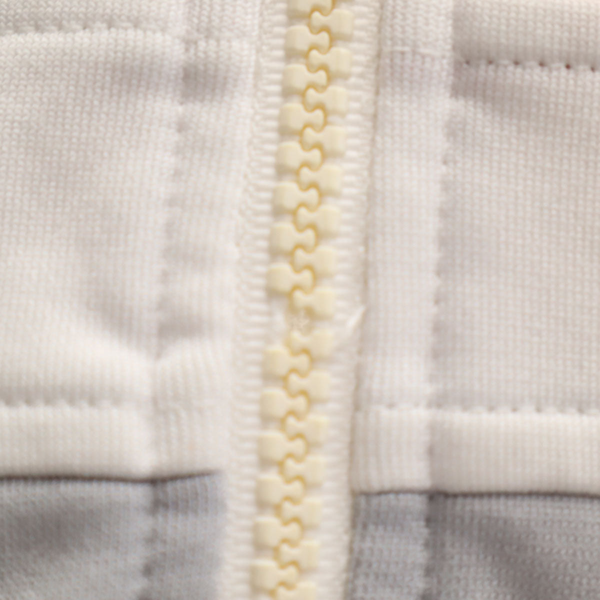 adidas アディダス 70s 西ドイツタグ ヴィンテージ トラックジャケット M ホワイト デサント ジャージ メンズ