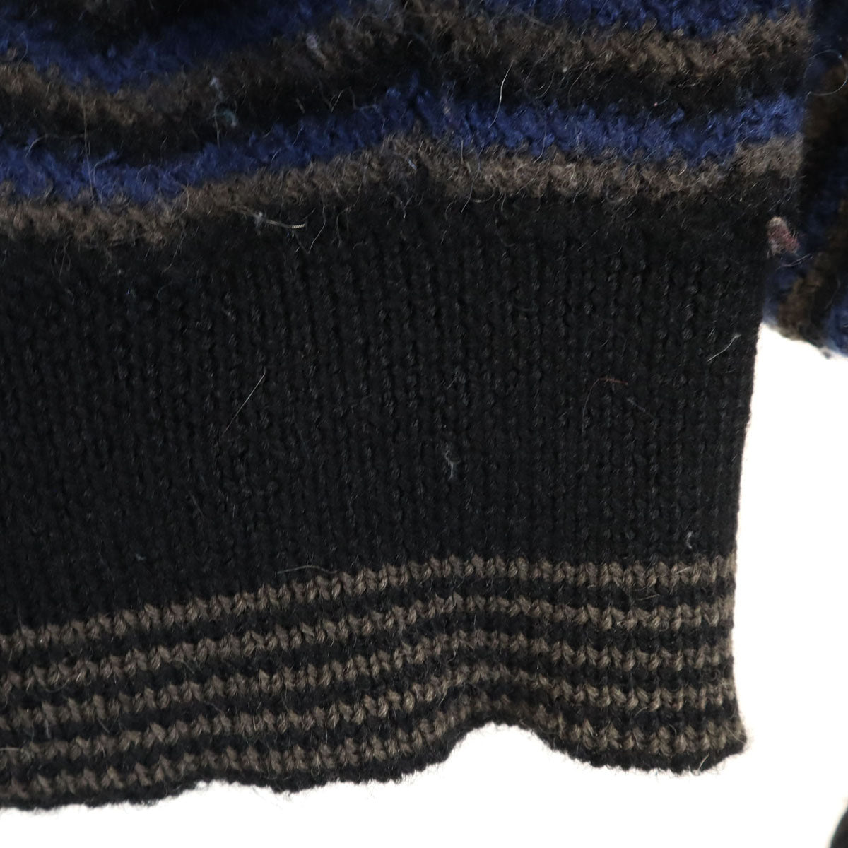 YVES SAINT LAURENT tricots イヴサンローラントリコット 90s ウール オールド 長袖 Vネック ニット L ネイビー系 pour homme レディース