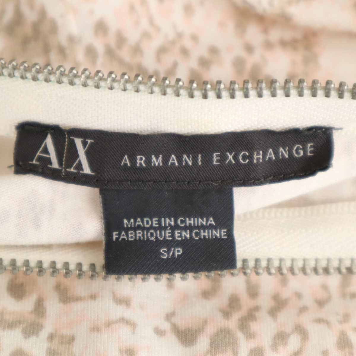 ARMANI EXCHANGE アルマーニエクスチェンジ パイソン柄 7分袖 カットソー S アイボリー系 レディース