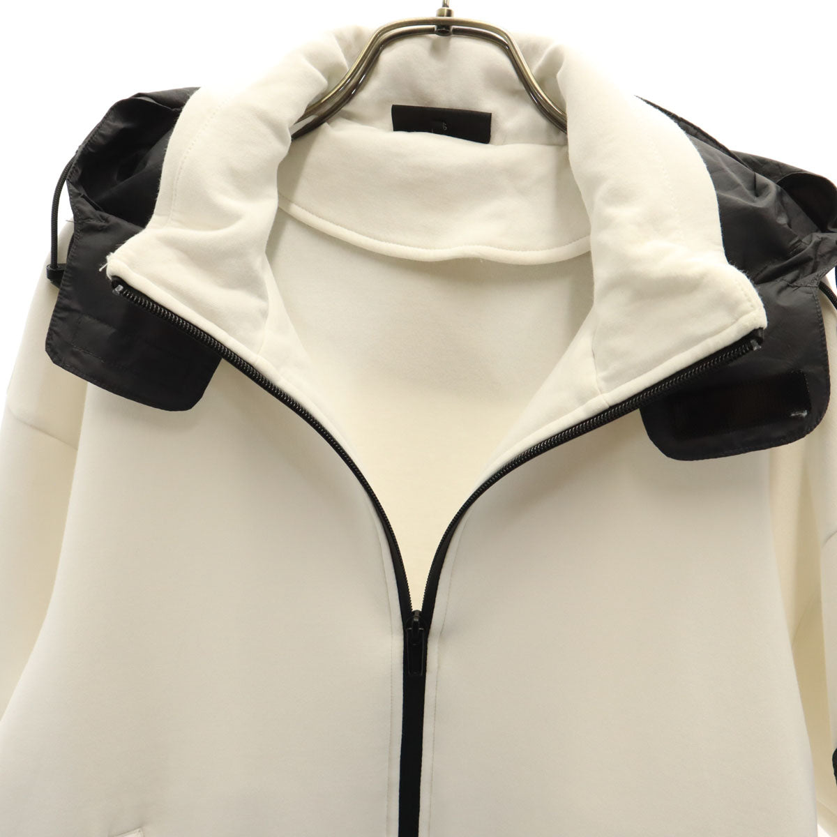 Emporio Armani エンポリオアルマーニ 長袖 パーカー XS ホワイト系 スチレッチ メンズ