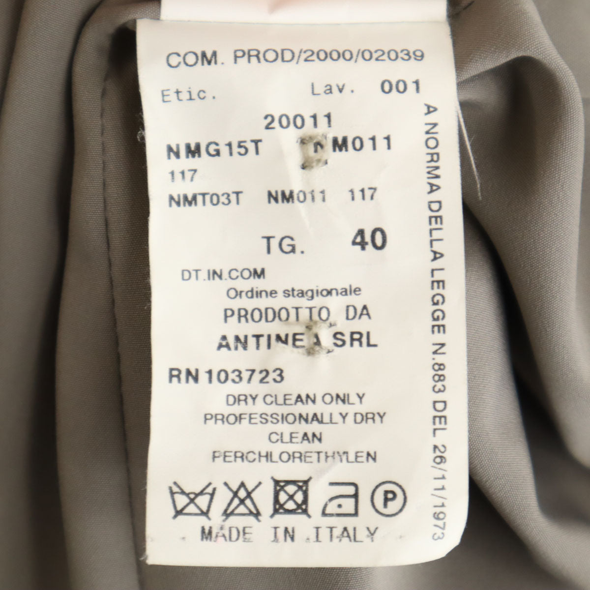 ARMANI COLLEZIONI アルマーニ コレツィオーニ イタリア製 テーラードジャケット 40 ライトグレー系 レディース