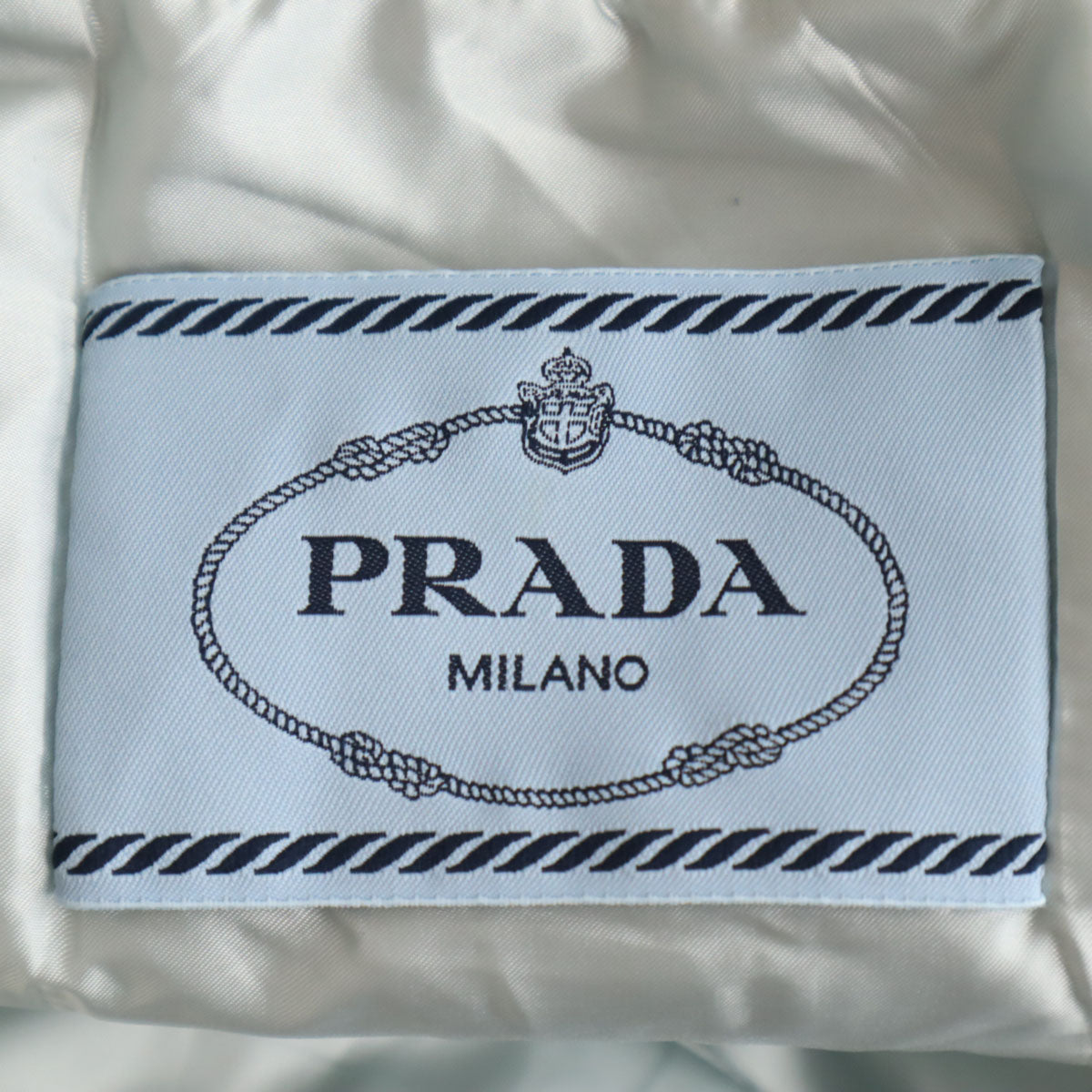 PRADA プラダ ブルガリア製 ノーカラー 中綿ジャケット 40 濃紺 レディース