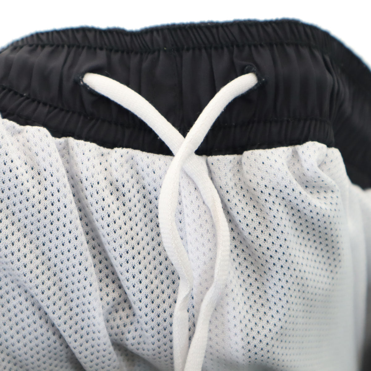 UNDER ARMOUR アンダーアーマー ウインドブレーカー 上下 セットアップ XL ブラック トレーニング ジャージ メンズ