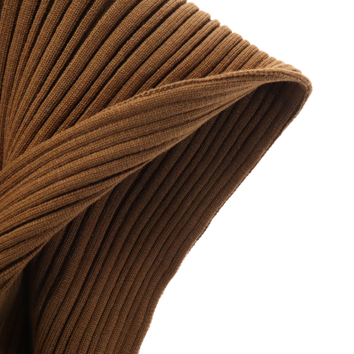 SalvatoreFerragamo サルバトーレフェラガモ イタリア製 ノースリーブ タートルネック ニット S ブラウン ポンチョ レディース