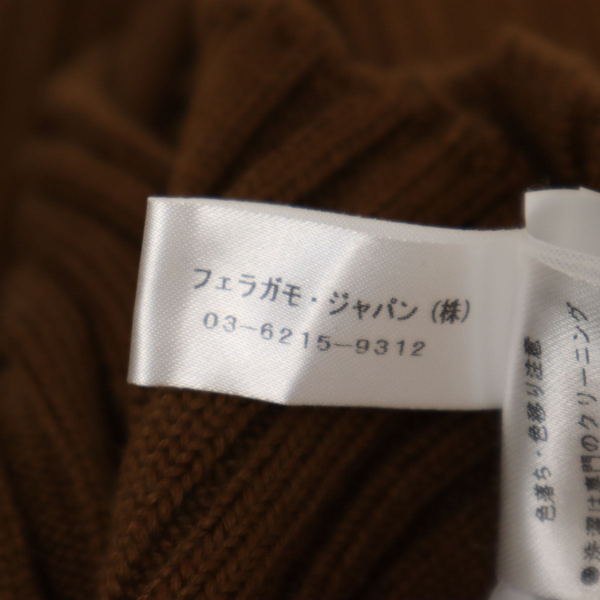 SalvatoreFerragamo サルバトーレフェラガモ イタリア製 ノースリーブ タートルネック ニット S ブラウン ポンチョ レディース