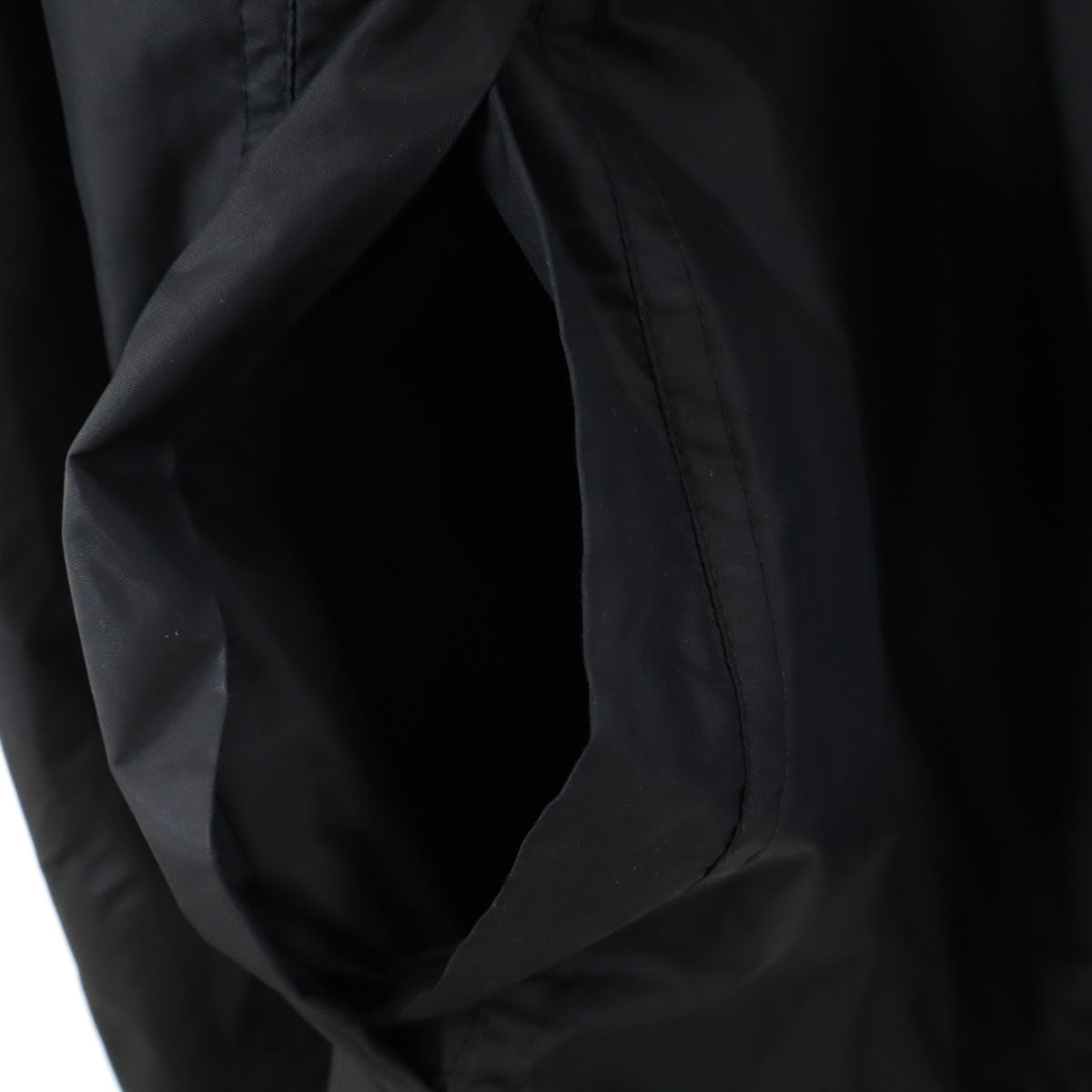 GAP ギャップ ナイロンジャケット L ブラック メンズ