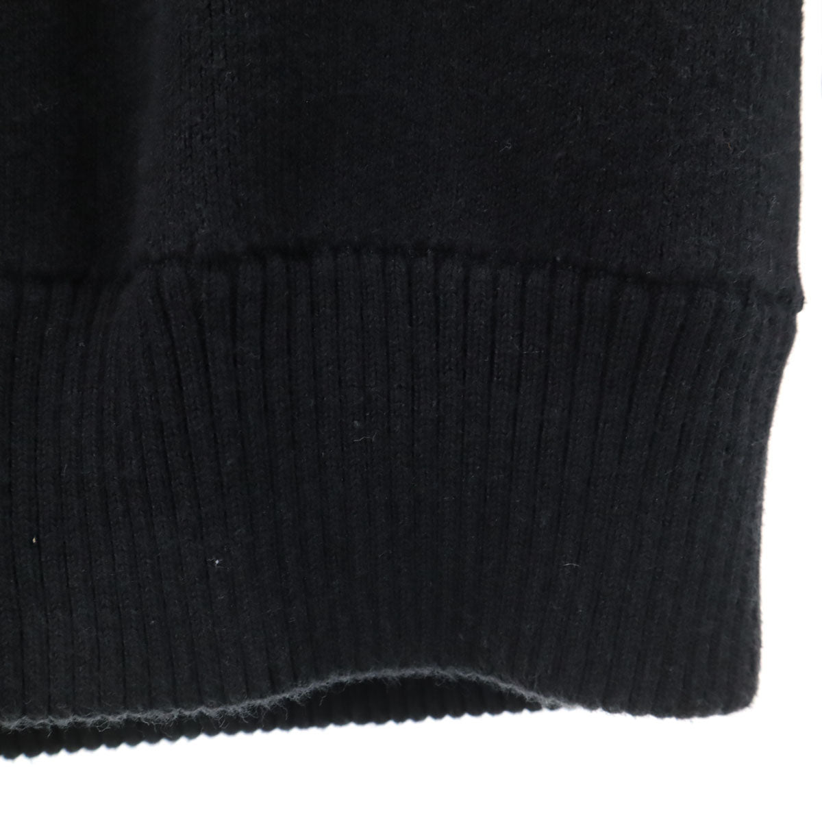 1PIU1UGUALE3 ウノピゥウノウグァーレトレ 長袖 セーター L ブラック メンズ