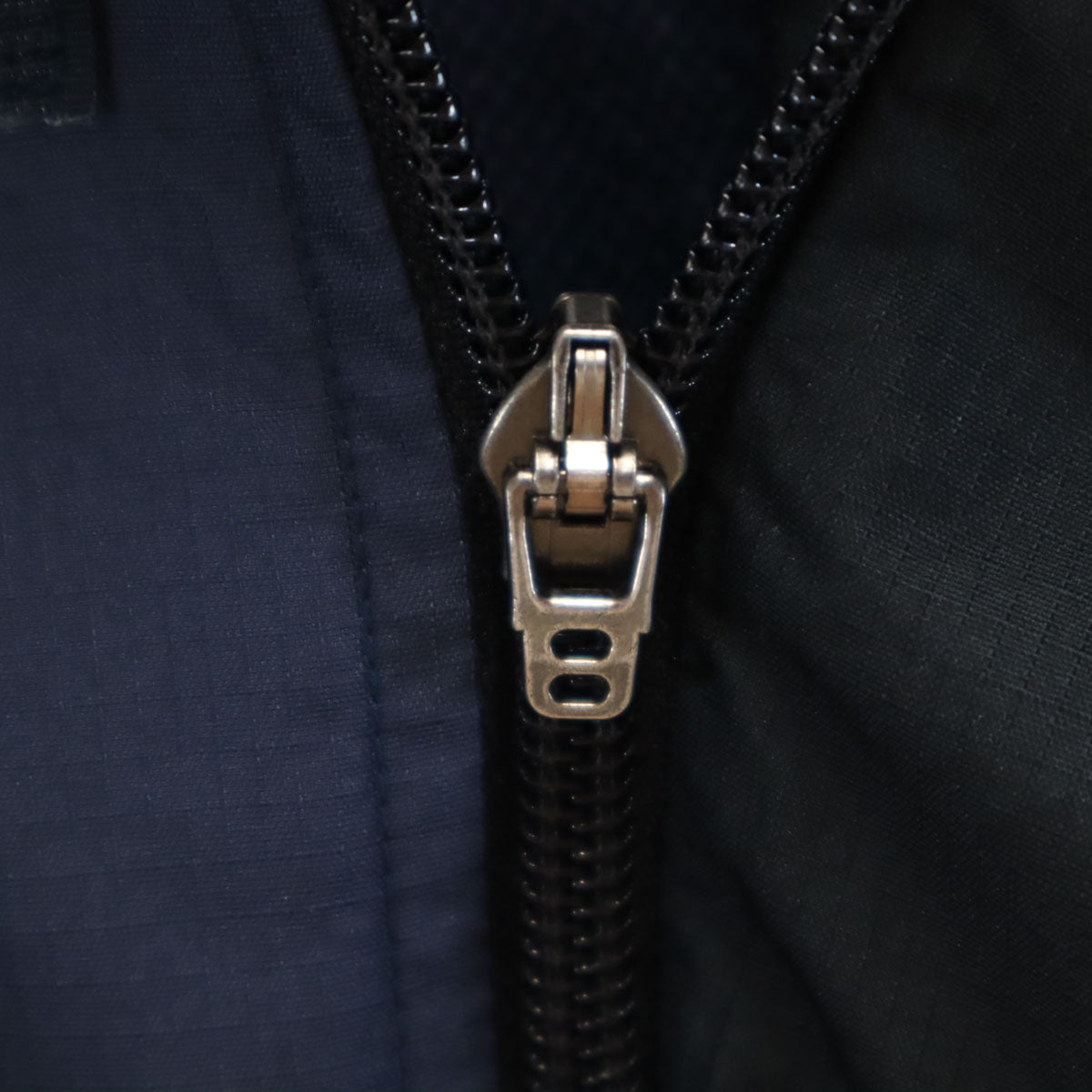 NIKE ナイキ ウインドブレーカー L ネイビー ジャケット 裏メッシュ メンズ