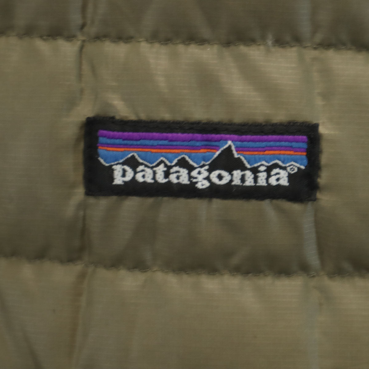 patagonia パタゴニア ダウンセーター ダウンジャケット S カーキ系 アウトドア 8457389 メンズ