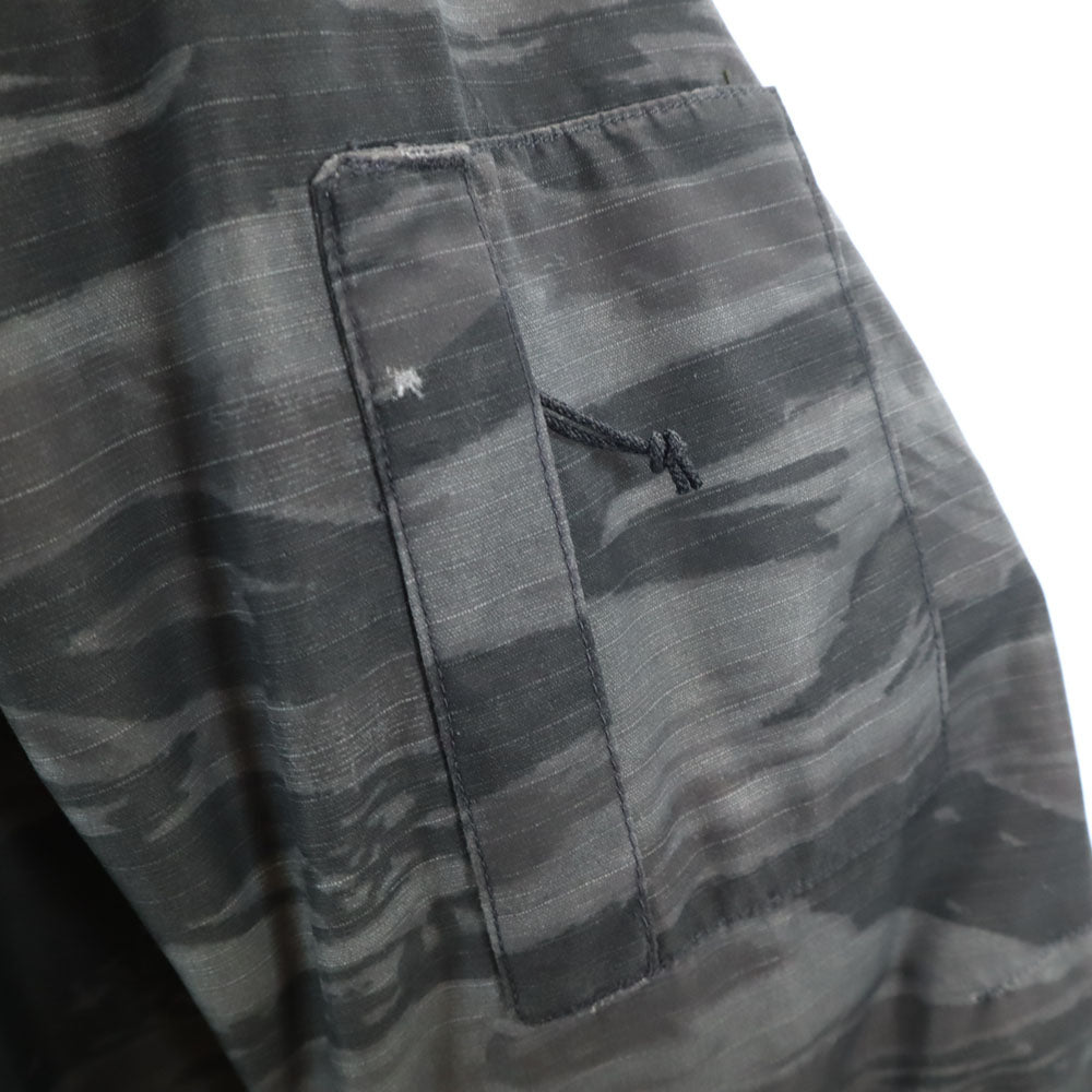 BURTON バートン カモフラ柄 スノーボード ジャケット 上下 セットアップ M グレー系 ウィンタースポーツ メンズ