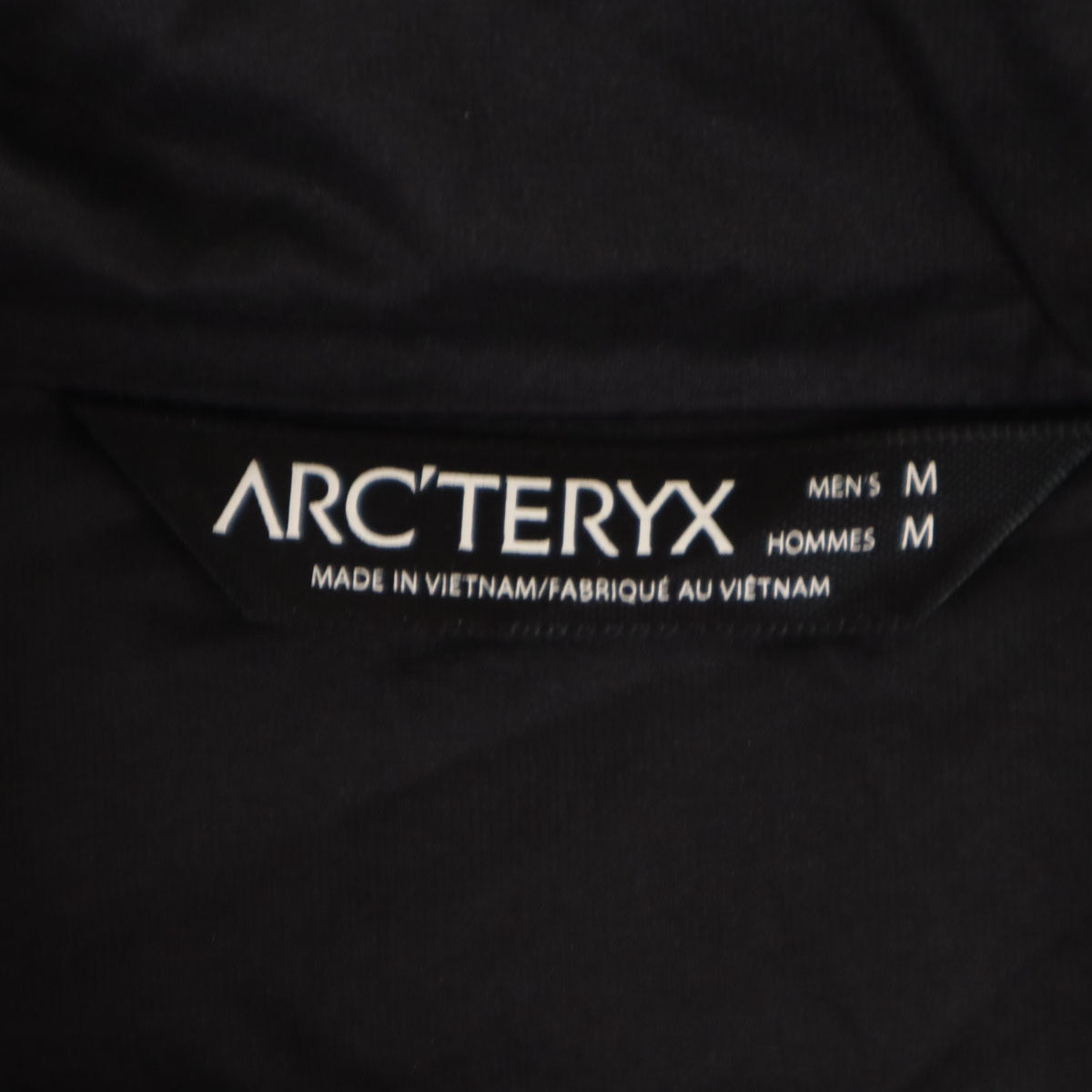 ARC'TERYX アークテリクス プロトン LT ジップパーカー M ブラック 薄中綿入り アウトドア メンズ