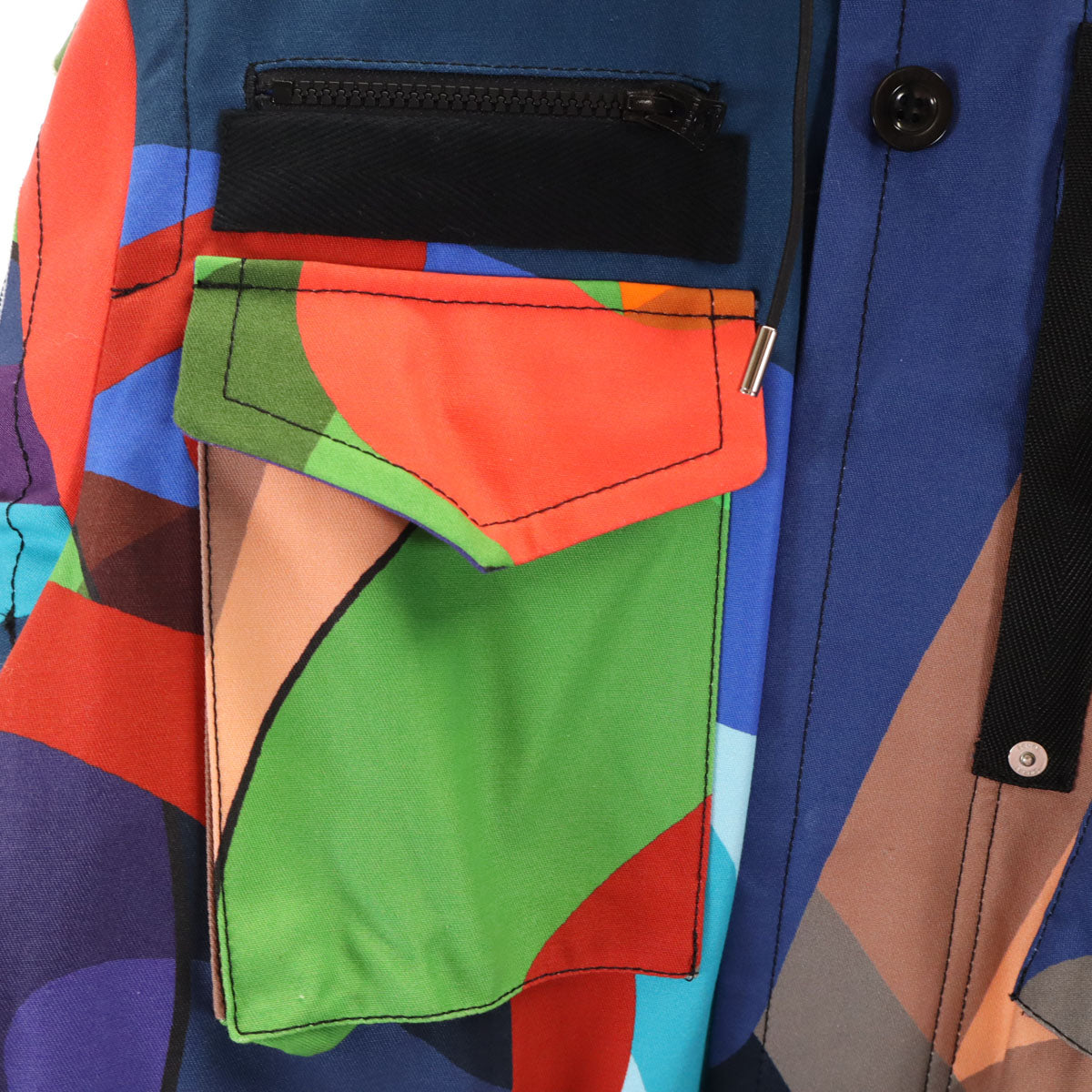 未使用 Sacai サカイ 21AW KAWS カウズ コラボ マウンテンパーカー 1 マルチ ジャケット ハンガー付き メンズ