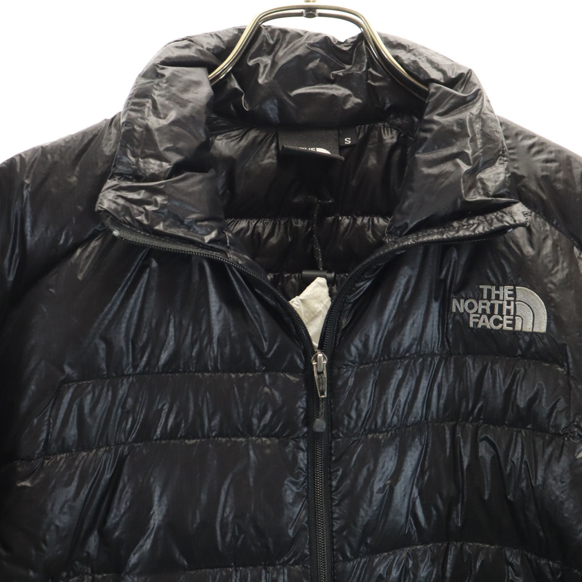美品 THE NORTH FACE ザノースフェイス ライトヒート ダウンジャケット S ブラック 収納袋付き アウトドア ND18174 メンズ