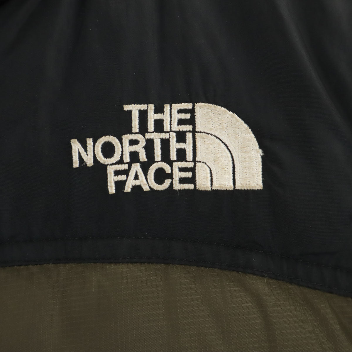 THE NORTH FACE ノースフェイス ヌプシ ダウンジャケット 120 カーキ NDJ91863 アウトドア キッズ