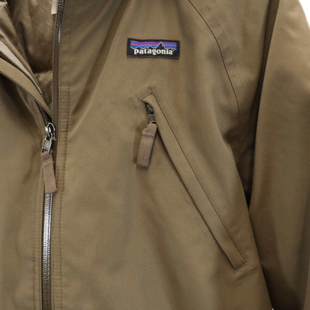 patagonia パタゴニア ボーイズ トレス スリーインワン ジャケット XL 14 アッシュブラウン 68025FA20 アウトドア ダウンライナー付き キッズ