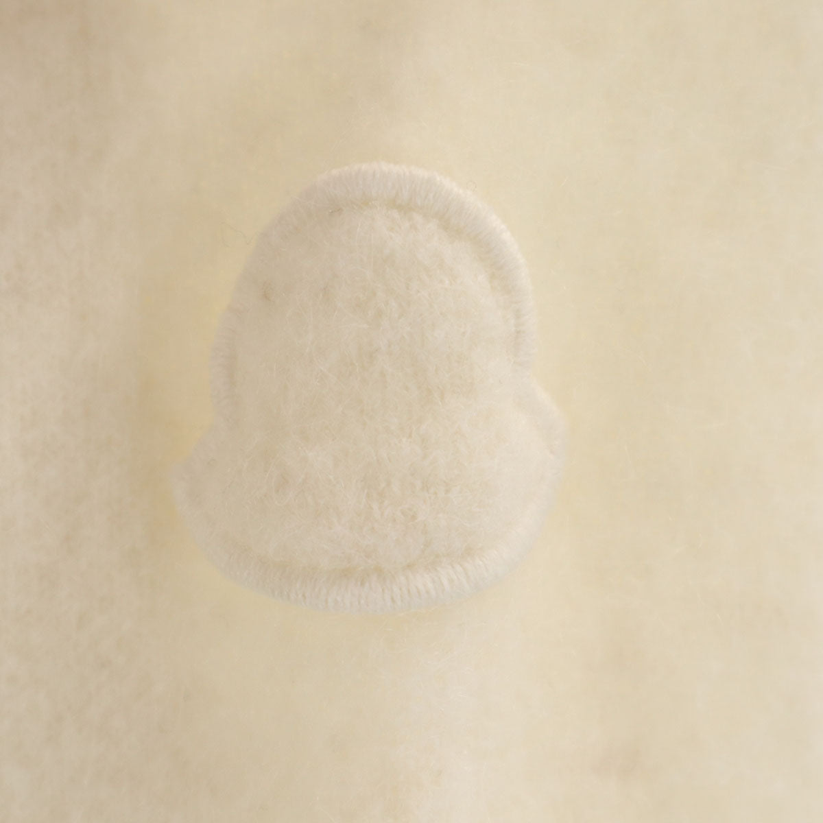 美品 MONCLER モンクレール 長袖 セーター XS アイボリー ニット 箱付き レディース