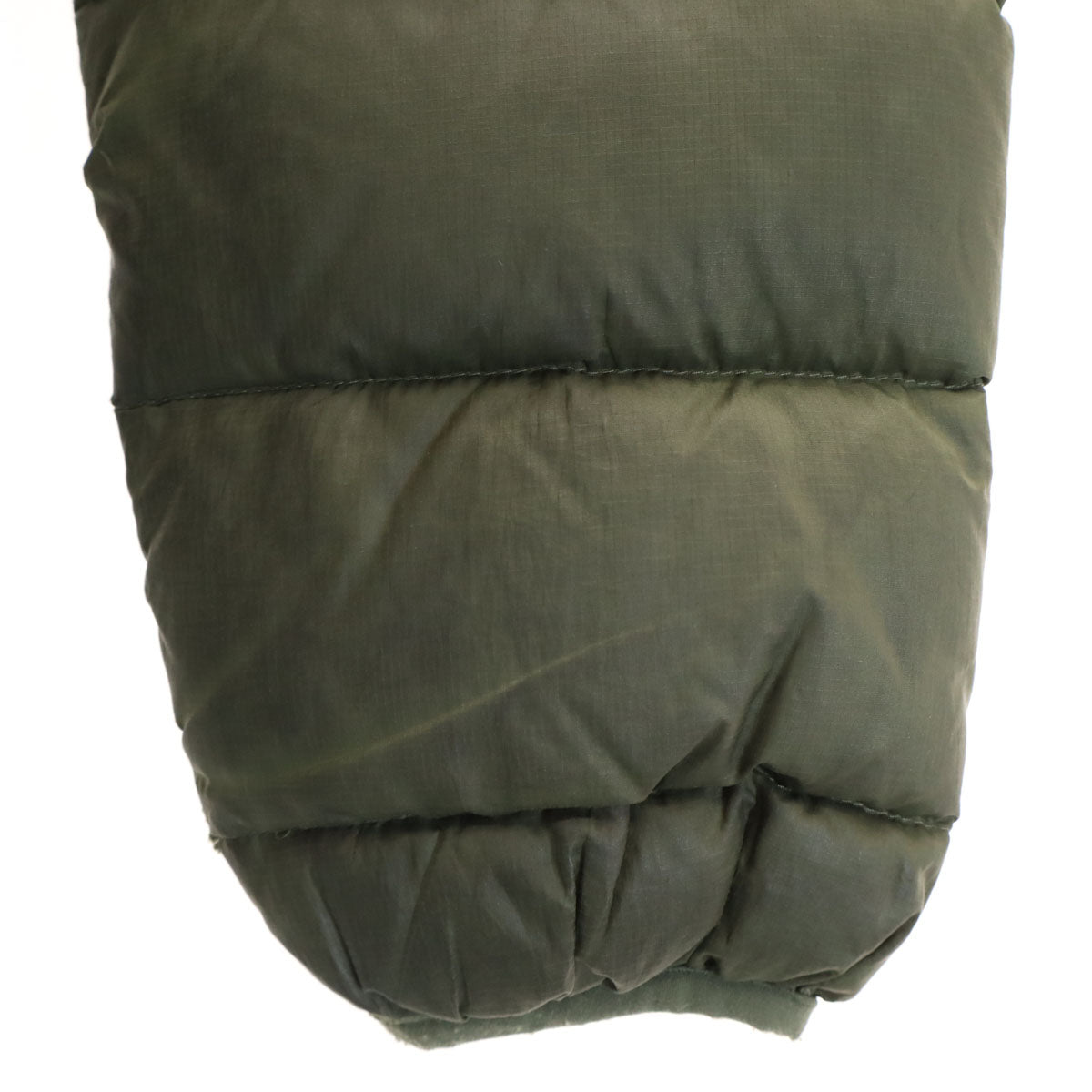 patagonia パタゴニア ダウンジャケット M カーキ 68207 アウトドア キッズ