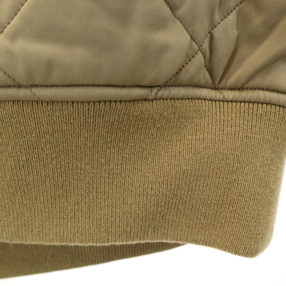 美品 BEAMS GOLF ビームスゴルフ キルティングジャケット S アッシュベージュ 中綿 メンズ