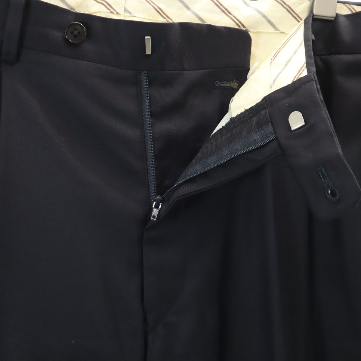 TROJAN トロージャン 日本製 ロロピアーナ生地 スーツ 上下 セットアップ AB5 ネイビー オールシーズン メンズ